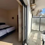 アパート Ion Sea View クサミル