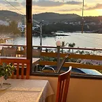 Ion Sea View * 사밀