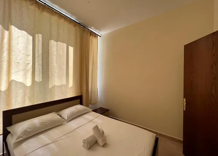 Ion Sea View Apartment *