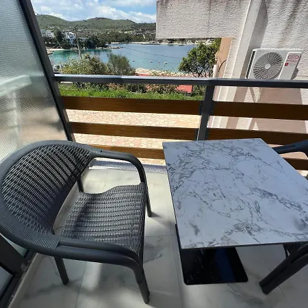 Lejlighed Ion Sea View *