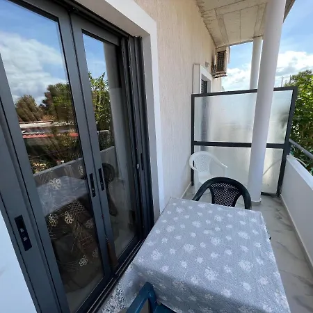 Ion Sea View Appartamento