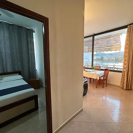 Lejlighed Ion Sea View *