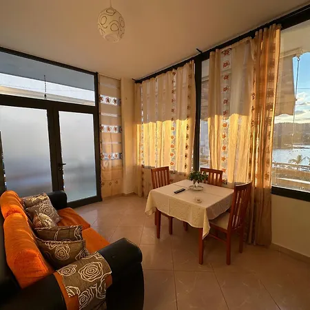 Lejlighed Ion Sea View