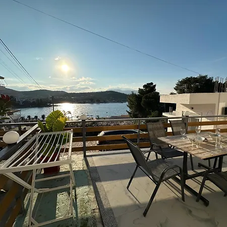 Appartamento Ion Sea View