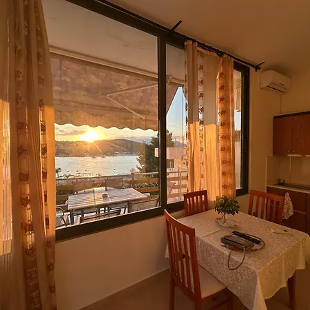 Lejlighed Ion Sea View Ksamil